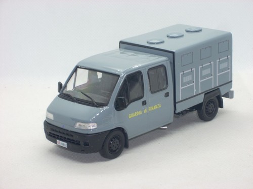 Guardia finanza police - guardia,