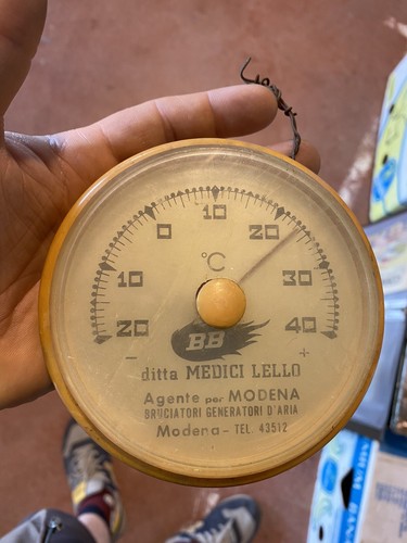 Barometro pubblicitario - barometro, bb
