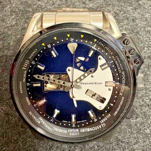 Orient star world stage - star,