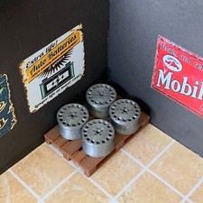 Scala 1:24 4 x Cerchi Ruote