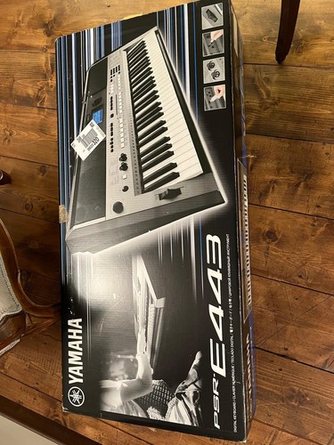 Pianola yamaha - pianola,