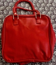 Borsa donna a mano ecopelle rossa morbida a forma di cubo con manici laterali