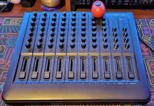 Mixer Yamaha AM802 8 canali