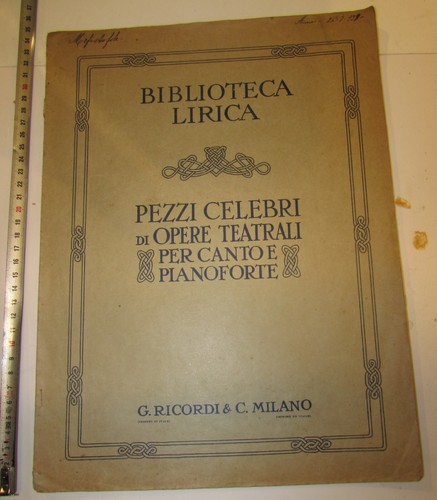 Biblioteca lirica pezzi