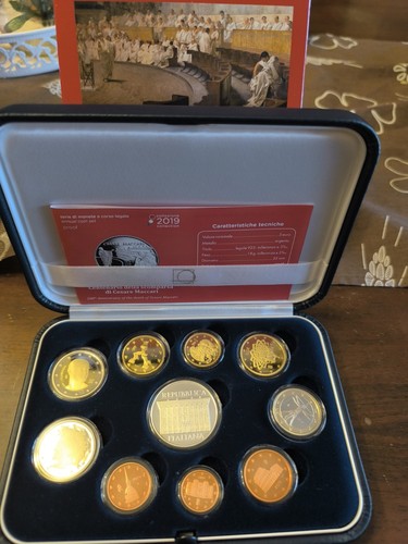 Divisionale italia 2019 proof - italia,