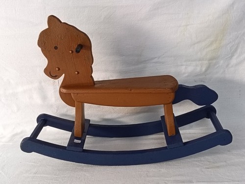 Antico cavallino cavallo - cavallo, a