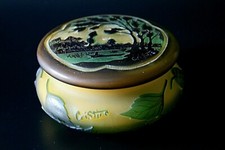 ANTICA SCATOLA IN VETRO CAMMEO