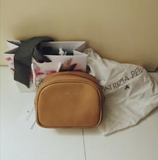 Patrizia Pepe pochette beauty in pelle con logo NUOVO