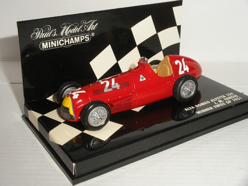 Minichamps 400 511224 - 1/43,