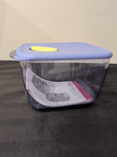 Tupperware rock serve - n,