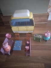 Peppa Pig Camper Van collezione più 4 figurine ottime condizioni