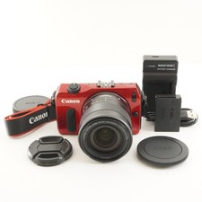 Canon EOS M rossa + EF-M 18-55