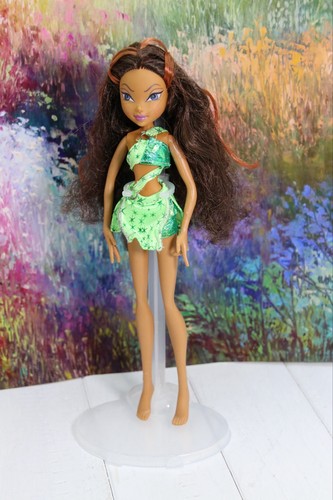 Bambola winx club layla - bambola,