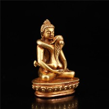 Vecchia scultura statua buddha