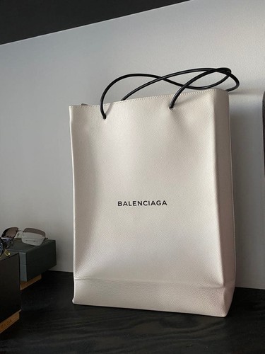 Balenciaga white shopperbag - balenciaga,