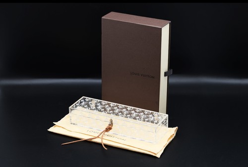 Louis vuitton monogram - vuitton, lucite
