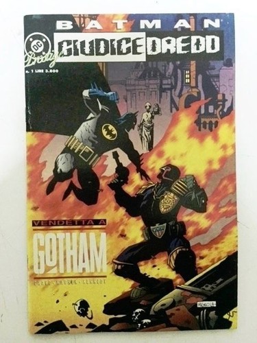Batman giudice dredd - batman,