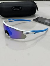 Nuovi occhiali da sole OO9208