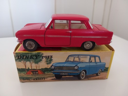 Dinky toys opel - opel, kadett