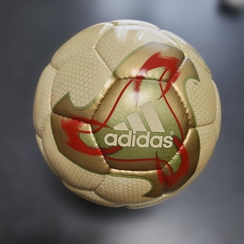 Adidas 2002 fifa - 2002,