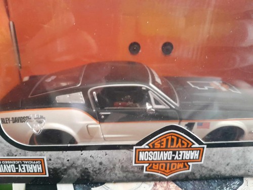 Maisto ford mustang gt - 1:24,