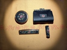 Kit Da Borsetta Vintage Anni 60. In Ottime Condizioni Nero E Ricamo Punto Croce 