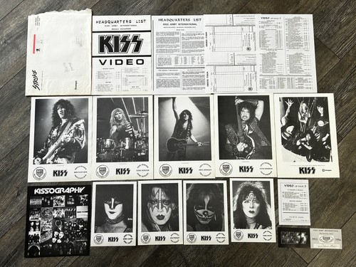 Kiss fanclub kit 17pc lot - fanclub,