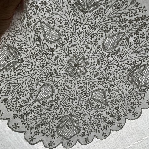 Centrino vintage antico ricamo
