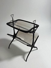 Tavolino porta riviste con