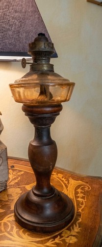 Antica lampada cherosene - lampada,