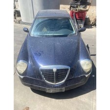 Per ricambi Lancia Thesis 2.4