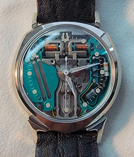 Gorgeous restored 1961 - gorgeous, bulova