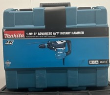 Makita HR4013C 1-9/16"