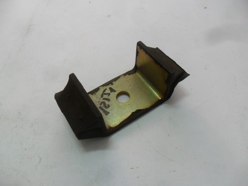 Supporto motore anteriore - motore, (anteriore