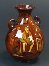 VASO IN PORCELLANA ROYAL DOULTON SEC.XX