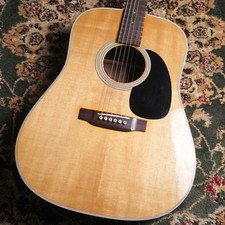 Martin D-28 2005 con hifi