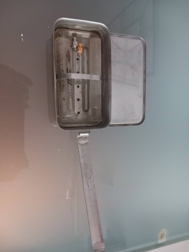 Bollitore per siringhe con