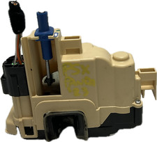 Serratura porta anteriore