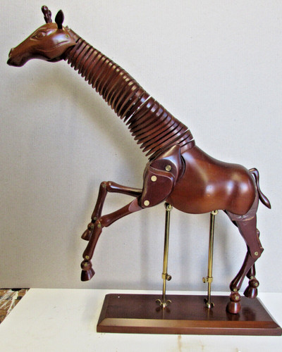 Wooden giraffe articulated - giraffe,