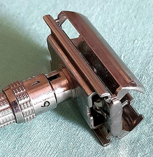 BN. Rasoio di sicurezza VHTF .Vintage USA Gillette regolabile da 1 a 9