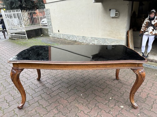 Tavolo chippendale con - , piano