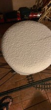 Sgabello poggiapiedi molto
