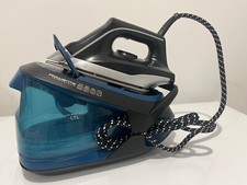 Rowenta TURBOSTEAM 2600W Ferro da Stiro con Caldaia a Vapore - Nerro/Blu Preppy
