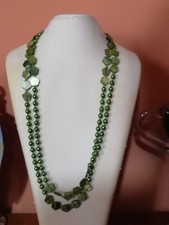 Collana Lunga In Perline e fiori in madreperla