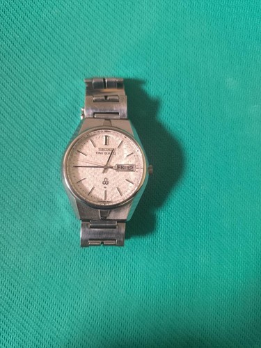 Bellissimo orologio quarzo - al,