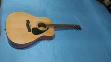 chitarra acustica yamaha