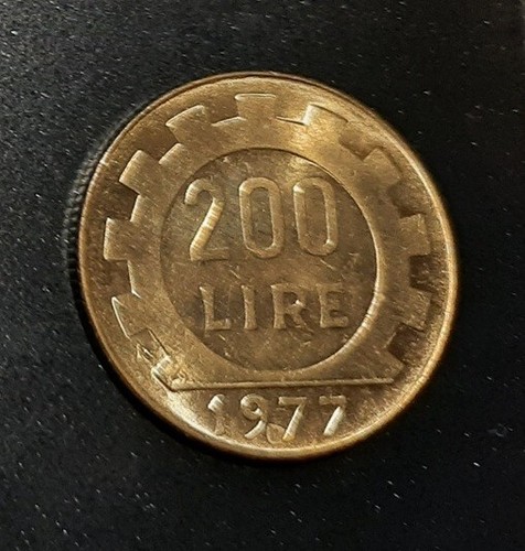 Italia 200 lire 1977 - -,