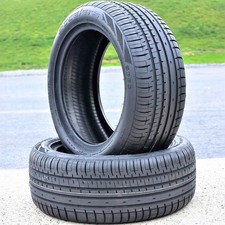 2 Tires Accelera Phi-R