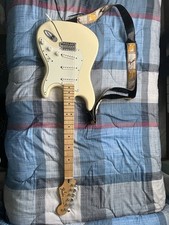 Fender Stratocaster Made in Mexico – Olympic White