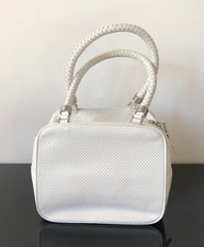 BORSA KRIZIA -BAULETTO QUADRATO PELLE BIANCA TRAFORATA -MANICI PELLE INTRECCIATA